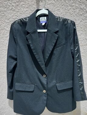 Future Collective blazer from a collaboration with Kahlana Barfield Brown. 